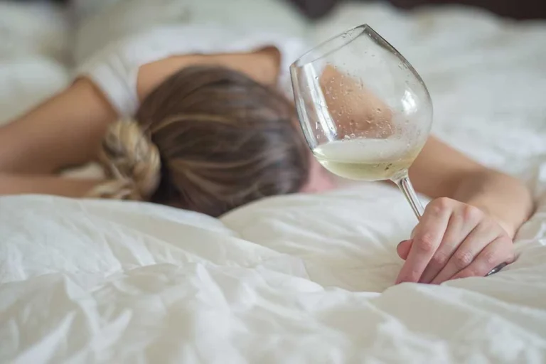 Šta je trovanje alkoholom i kako izlečiti ovo stanje koje može uzrokovati smrt?