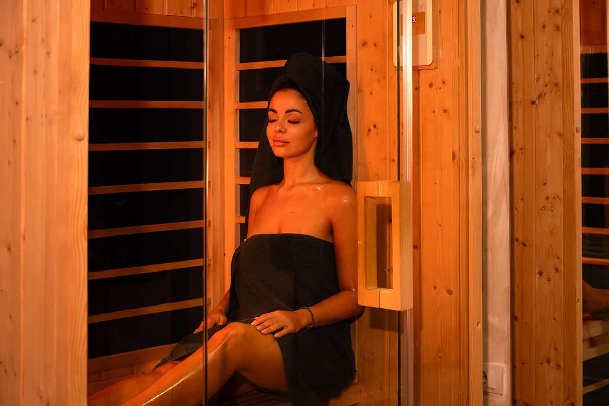 Infracrvena sauna u Specijalnoj psihijatrijskoj bolnici MedTiM kao deo wellness sadržaja za relaksaciju i oporavak pacijenata
