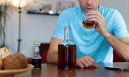Stručno lečenje alkoholizma i zavisnosti od alkohola u specijalizovanoj klinici uz medicinski nadzor i psihološku podršku